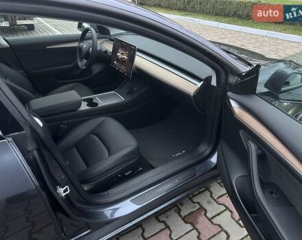 Серый Тесла Модель 3, объемом двигателя 0 л и пробегом 10 тыс. км за 21500 $, фото 18 на Automoto.ua