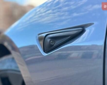 Серый Тесла Модель 3, объемом двигателя 0 л и пробегом 38 тыс. км за 25750 $, фото 7 на Automoto.ua