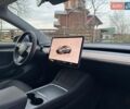 Серый Тесла Модель 3, объемом двигателя 0 л и пробегом 31 тыс. км за 25990 $, фото 23 на Automoto.ua