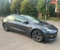 Серый Тесла Модель 3, объемом двигателя 0 л и пробегом 78 тыс. км за 22800 $, фото 3 на Automoto.ua