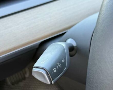 Сірий Тесла Модель 3, об'ємом двигуна 0 л та пробігом 90 тис. км за 21999 $, фото 50 на Automoto.ua