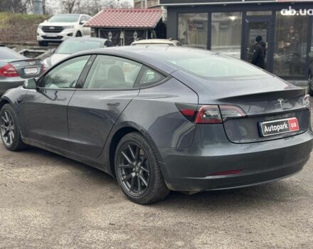 Серый Тесла Модель 3, объемом двигателя 0 л и пробегом 39 тыс. км за 23290 $, фото 7 на Automoto.ua