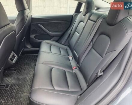 Сірий Тесла Модель 3, об'ємом двигуна 0 л та пробігом 26 тис. км за 20499 $, фото 21 на Automoto.ua