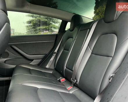 Сірий Тесла Модель 3, об'ємом двигуна 0 л та пробігом 17 тис. км за 26999 $, фото 10 на Automoto.ua