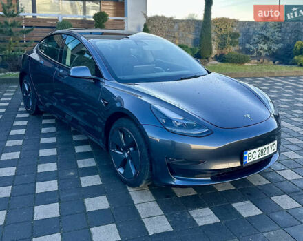 Серый Тесла Модель 3, объемом двигателя 0 л и пробегом 69 тыс. км за 18999 $, фото 13 на Automoto.ua