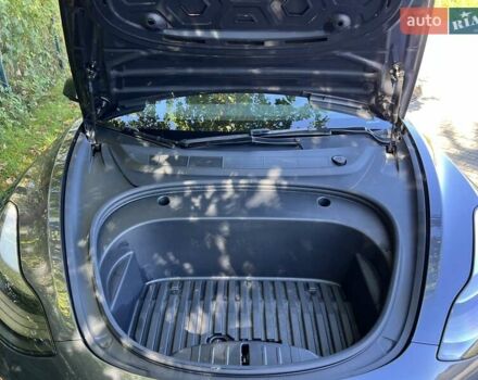 Серый Тесла Модель 3, объемом двигателя 0 л и пробегом 19 тыс. км за 24999 $, фото 11 на Automoto.ua