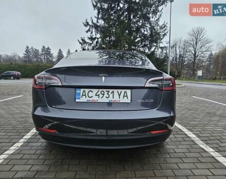 Серый Тесла Модель 3, объемом двигателя 0 л и пробегом 39 тыс. км за 22550 $, фото 6 на Automoto.ua