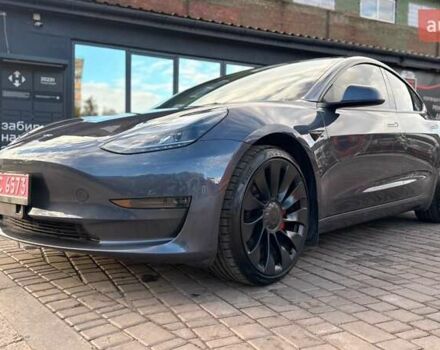 Серый Тесла Модель 3, объемом двигателя 0 л и пробегом 38 тыс. км за 25750 $, фото 19 на Automoto.ua