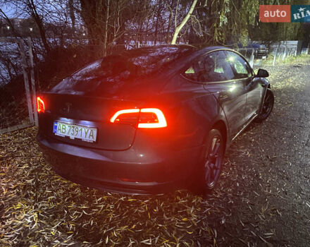 Серый Тесла Модель 3, объемом двигателя 0 л и пробегом 38 тыс. км за 25000 $, фото 10 на Automoto.ua