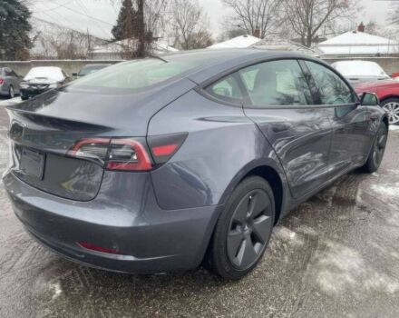 Серый Тесла Модель 3, объемом двигателя 0 л и пробегом 13 тыс. км за 19600 $, фото 5 на Automoto.ua