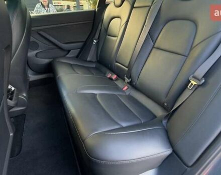 Серый Тесла Модель 3, объемом двигателя 0 л и пробегом 38 тыс. км за 25750 $, фото 12 на Automoto.ua