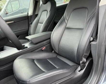 Сірий Тесла Модель 3, об'ємом двигуна 0 л та пробігом 44 тис. км за 20499 $, фото 54 на Automoto.ua