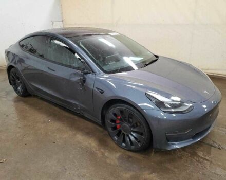 Серый Тесла Модель 3, объемом двигателя 0 л и пробегом 52 тыс. км за 7900 $, фото 3 на Automoto.ua