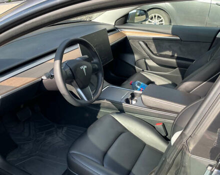 Сірий Тесла Модель 3, об'ємом двигуна 0 л та пробігом 37 тис. км за 21500 $, фото 4 на Automoto.ua
