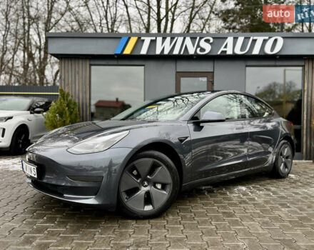 Серый Тесла Модель 3, объемом двигателя 0 л и пробегом 22 тыс. км за 24900 $, фото 11 на Automoto.ua