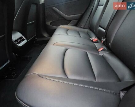 Серый Тесла Модель 3, объемом двигателя 0 л и пробегом 39 тыс. км за 22550 $, фото 17 на Automoto.ua