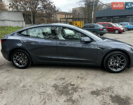 Серый Тесла Модель 3, объемом двигателя 0 л и пробегом 19 тыс. км за 24500 $, фото 11 на Automoto.ua