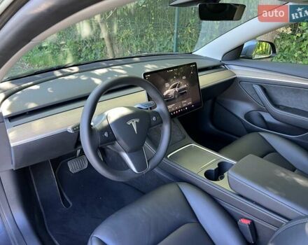Серый Тесла Модель 3, объемом двигателя 0 л и пробегом 19 тыс. км за 24999 $, фото 12 на Automoto.ua