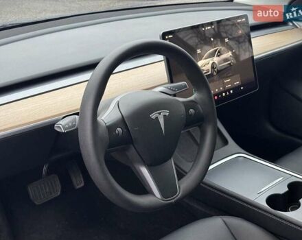 Серый Тесла Модель 3, объемом двигателя 0 л и пробегом 39 тыс. км за 23290 $, фото 16 на Automoto.ua