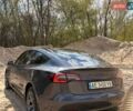 Серый Тесла Модель 3, объемом двигателя 0 л и пробегом 37 тыс. км за 24300 $, фото 3 на Automoto.ua