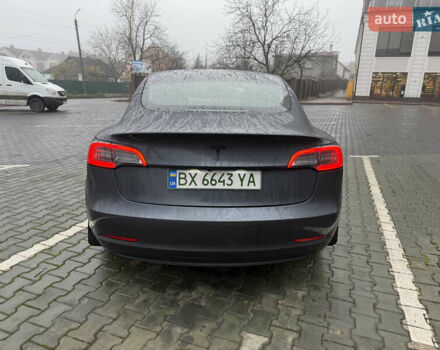 Сірий Тесла Модель 3, об'ємом двигуна 0 л та пробігом 10 тис. км за 18900 $, фото 3 на Automoto.ua