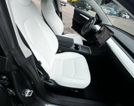 Серый Тесла Модель 3, объемом двигателя 0 л и пробегом 19 тыс. км за 24500 $, фото 16 на Automoto.ua