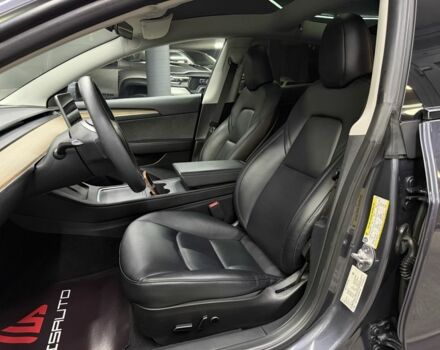 Сірий Тесла Модель 3, об'ємом двигуна 0 л та пробігом 88 тис. км за 20900 $, фото 16 на Automoto.ua