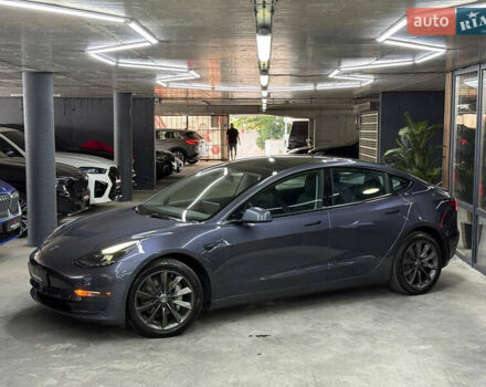 Сірий Тесла Модель 3, об'ємом двигуна 0 л та пробігом 80 тис. км за 23000 $, фото 5 на Automoto.ua