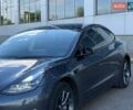 Серый Тесла Модель 3, объемом двигателя 0 л и пробегом 43 тыс. км за 23000 $, фото 2 на Automoto.ua