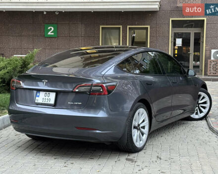 Сірий Тесла Модель 3, об'ємом двигуна 0 л та пробігом 28 тис. км за 23900 $, фото 20 на Automoto.ua