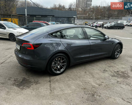 Серый Тесла Модель 3, объемом двигателя 0 л и пробегом 19 тыс. км за 24500 $, фото 10 на Automoto.ua