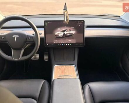 Серый Тесла Модель 3, объемом двигателя 0 л и пробегом 38 тыс. км за 25750 $, фото 9 на Automoto.ua