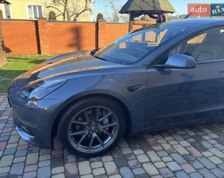 Серый Тесла Модель 3, объемом двигателя 0 л и пробегом 45 тыс. км за 23499 $, фото 8 на Automoto.ua