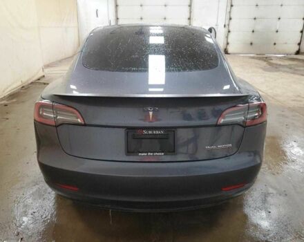 Серый Тесла Модель 3, объемом двигателя 0 л и пробегом 52 тыс. км за 7900 $, фото 5 на Automoto.ua