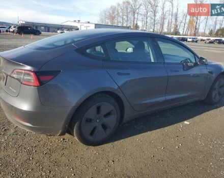 Серый Тесла Модель 3, объемом двигателя 0 л и пробегом 62 тыс. км за 10400 $, фото 2 на Automoto.ua