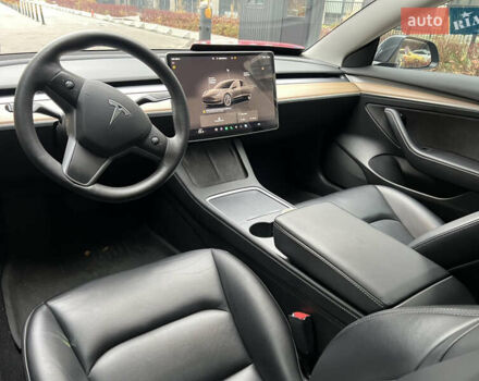 Серый Тесла Модель 3, объемом двигателя 0 л и пробегом 130 тыс. км за 22500 $, фото 9 на Automoto.ua