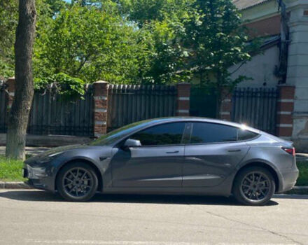 Сірий Тесла Модель 3, об'ємом двигуна 0 л та пробігом 27 тис. км за 20500 $, фото 7 на Automoto.ua