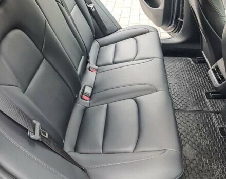 Сірий Тесла Модель 3, об'ємом двигуна 0 л та пробігом 26 тис. км за 20499 $, фото 24 на Automoto.ua