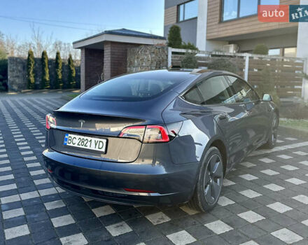 Серый Тесла Модель 3, объемом двигателя 0 л и пробегом 69 тыс. км за 18999 $, фото 36 на Automoto.ua