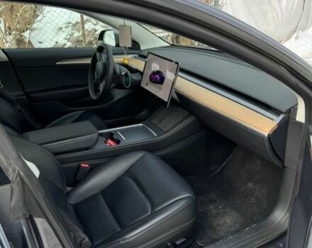 Серый Тесла Модель 3, объемом двигателя 0 л и пробегом 89 тыс. км за 22700 $, фото 16 на Automoto.ua