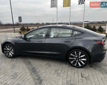 Сірий Тесла Модель 3, об'ємом двигуна 0 л та пробігом 19 тис. км за 33800 $, фото 4 на Automoto.ua