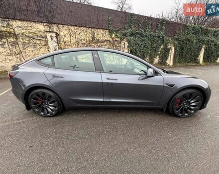 Серый Тесла Модель 3, объемом двигателя 0 л и пробегом 49 тыс. км за 24200 $, фото 20 на Automoto.ua