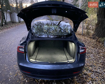 Серый Тесла Модель 3, объемом двигателя 0 л и пробегом 38 тыс. км за 25000 $, фото 8 на Automoto.ua