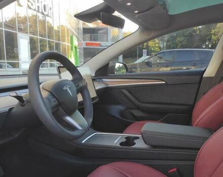 Сірий Тесла Модель 3, об'ємом двигуна 0 л та пробігом 3 тис. км за 32000 $, фото 17 на Automoto.ua