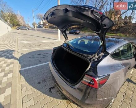 Сірий Тесла Модель 3, об'ємом двигуна 0 л та пробігом 13 тис. км за 23500 $, фото 34 на Automoto.ua