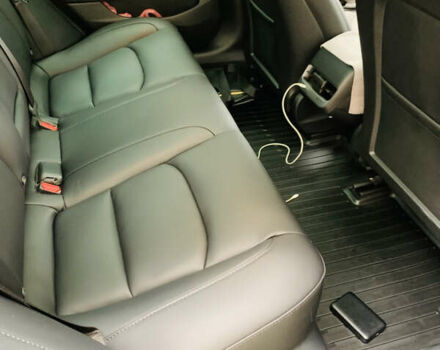 Сірий Тесла Модель 3, об'ємом двигуна 0 л та пробігом 32 тис. км за 21500 $, фото 11 на Automoto.ua