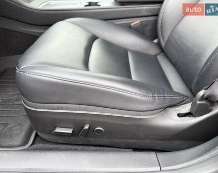 Сірий Тесла Модель 3, об'ємом двигуна 0 л та пробігом 44 тис. км за 20499 $, фото 57 на Automoto.ua