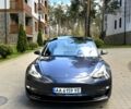 Серый Тесла Модель 3, объемом двигателя 65 л и пробегом 8 тыс. км за 22500 $, фото 1 на Automoto.ua