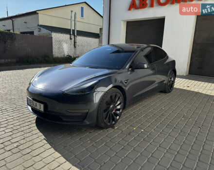 Сірий Тесла Модель 3, об'ємом двигуна 0 л та пробігом 48 тис. км за 25500 $, фото 1 на Automoto.ua