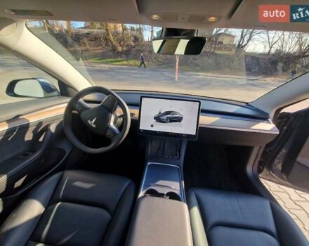 Сірий Тесла Модель 3, об'ємом двигуна 0 л та пробігом 13 тис. км за 23500 $, фото 43 на Automoto.ua